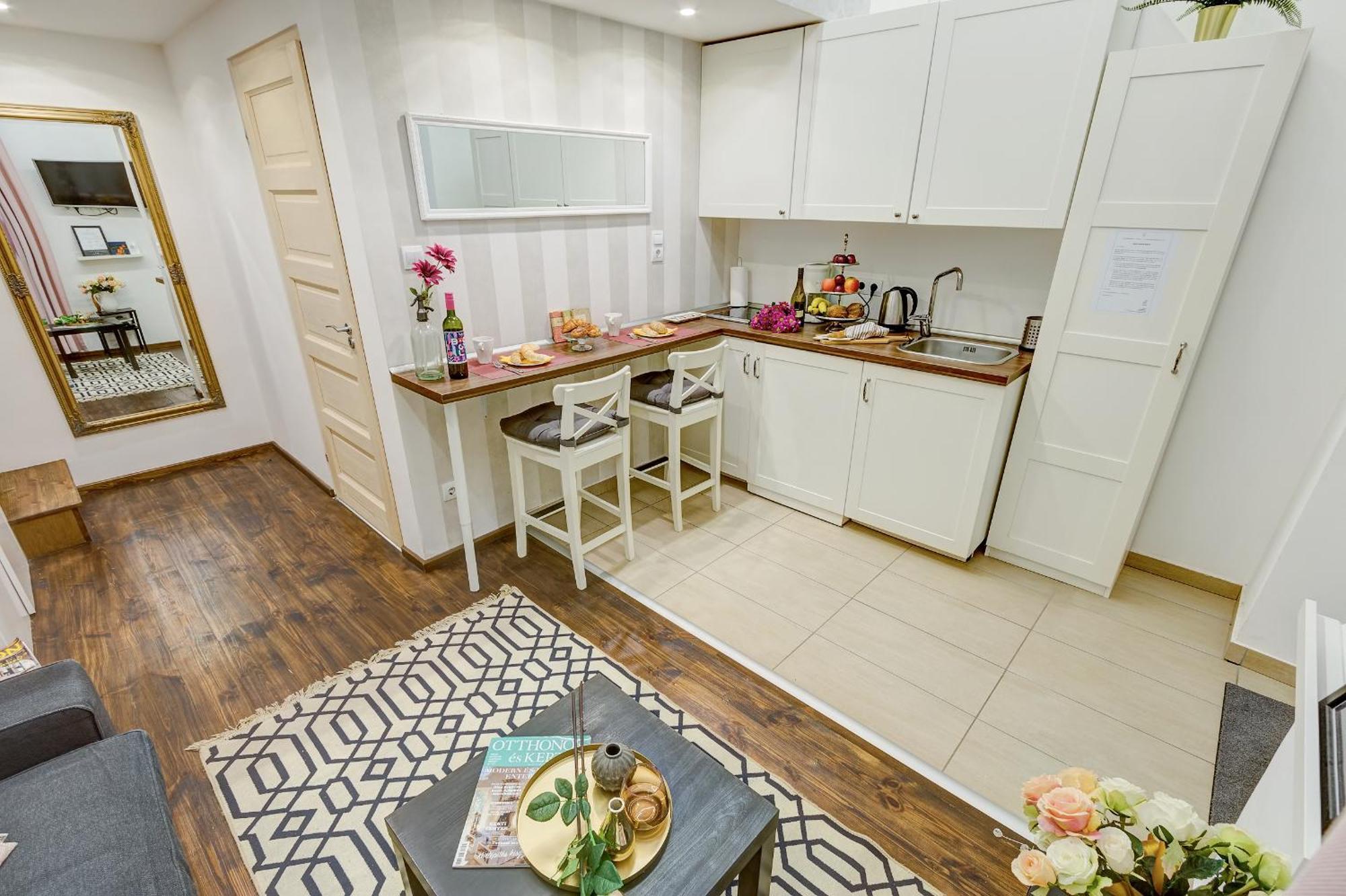 Beautiful Home At Basilca 1-2 Budapeste Exterior foto